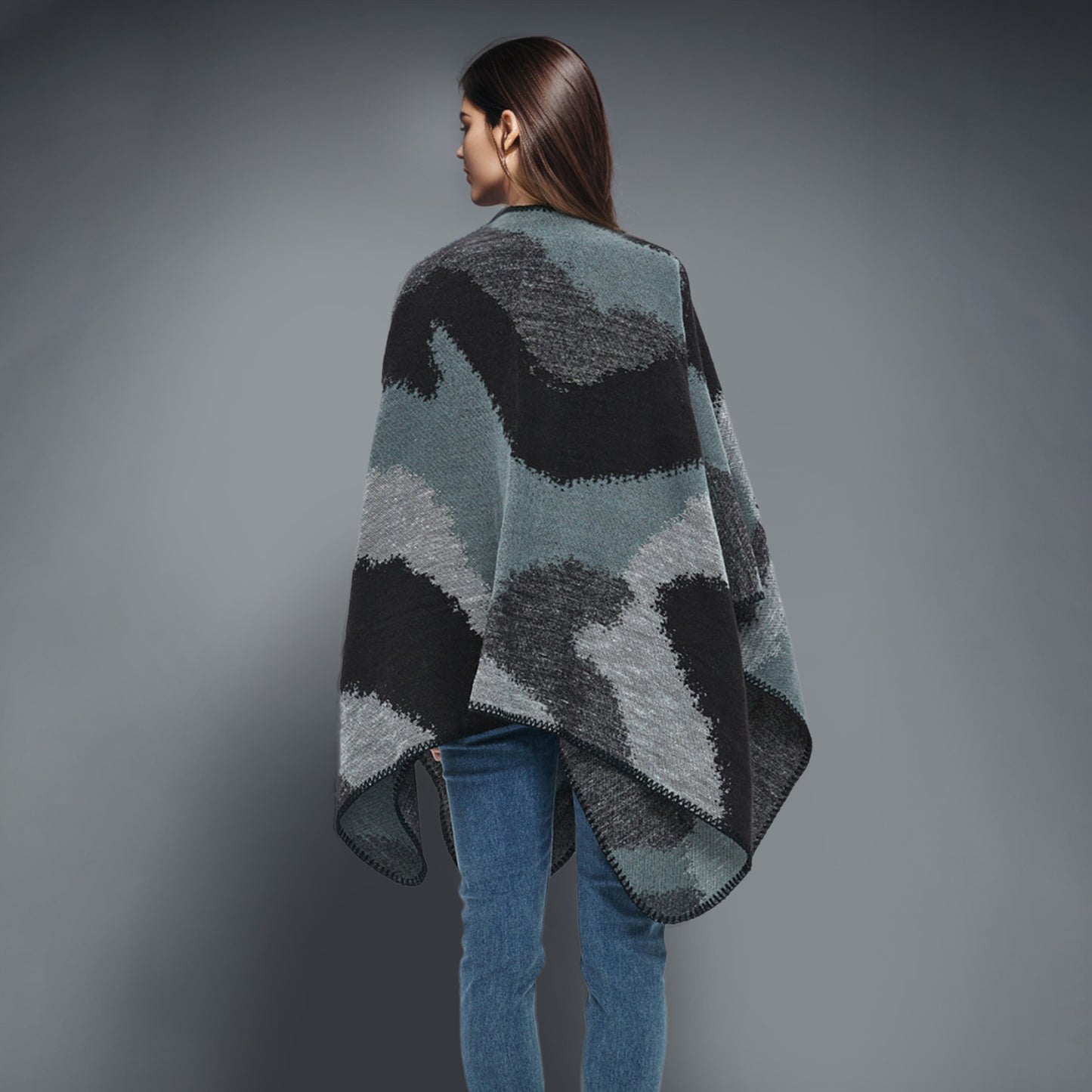 Double-Sided Jacquard Leopard Shawl