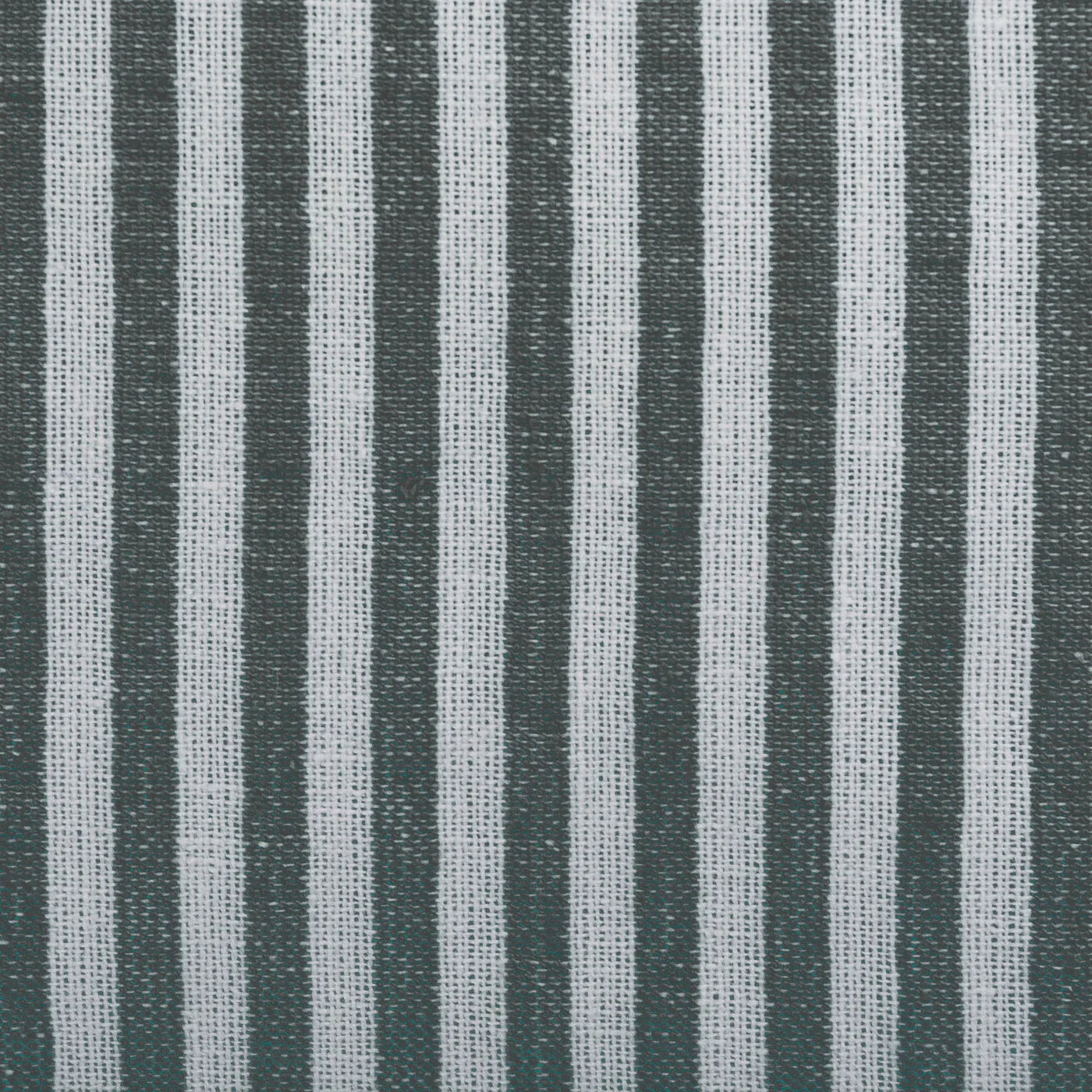 Mineral Seersucker Tablecloth 70 Round 