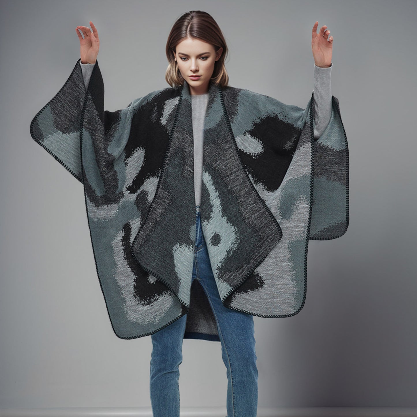 Double-Sided Jacquard Leopard Shawl