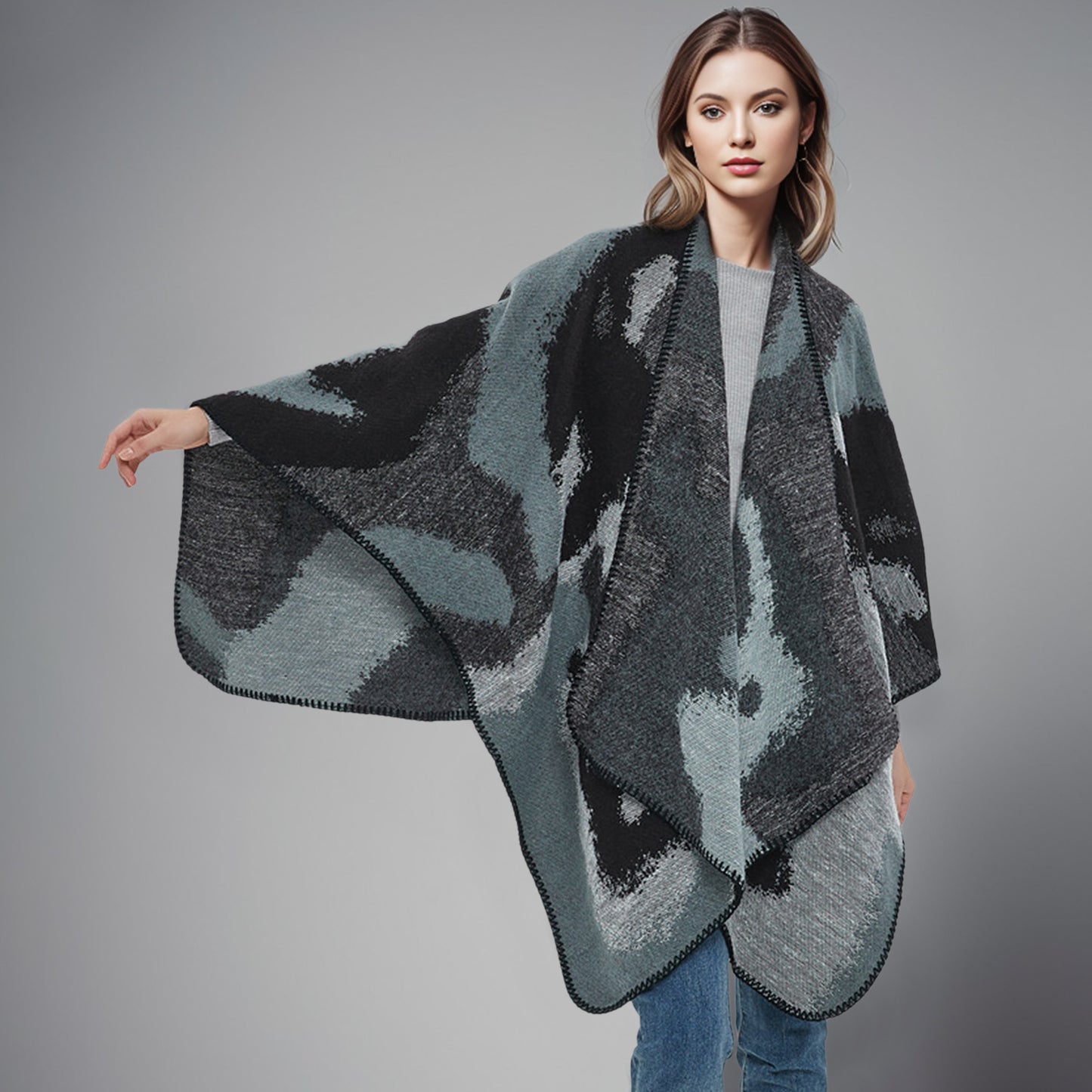 Double-Sided Jacquard Leopard Shawl