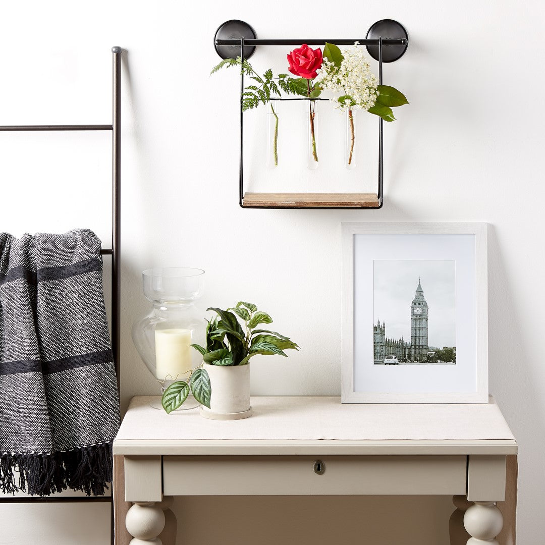 Wall Shelf With Vases 